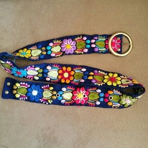 Embroidered belt brand new from Peru
